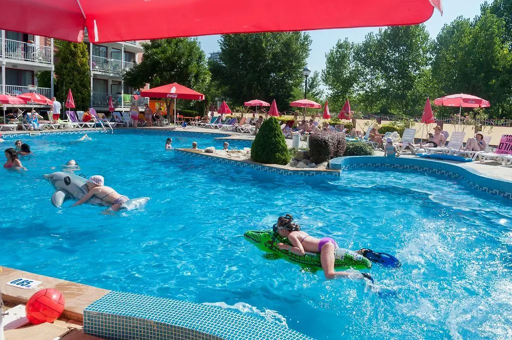 Hotel Longoza - All Inclusive Napospart