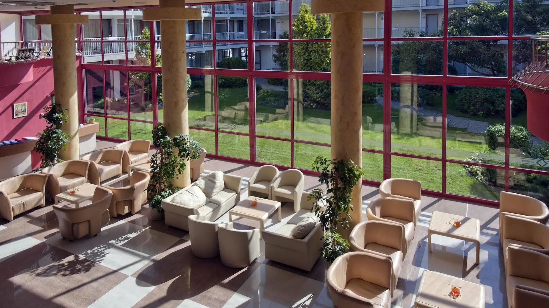 Hotel Longoza - All Inclusive Napospart 4*,